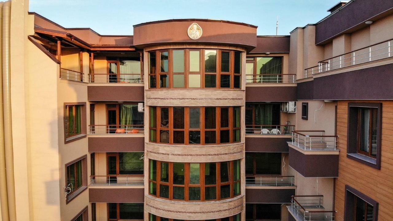 Art Apartments In Pomorie Exteriör bild